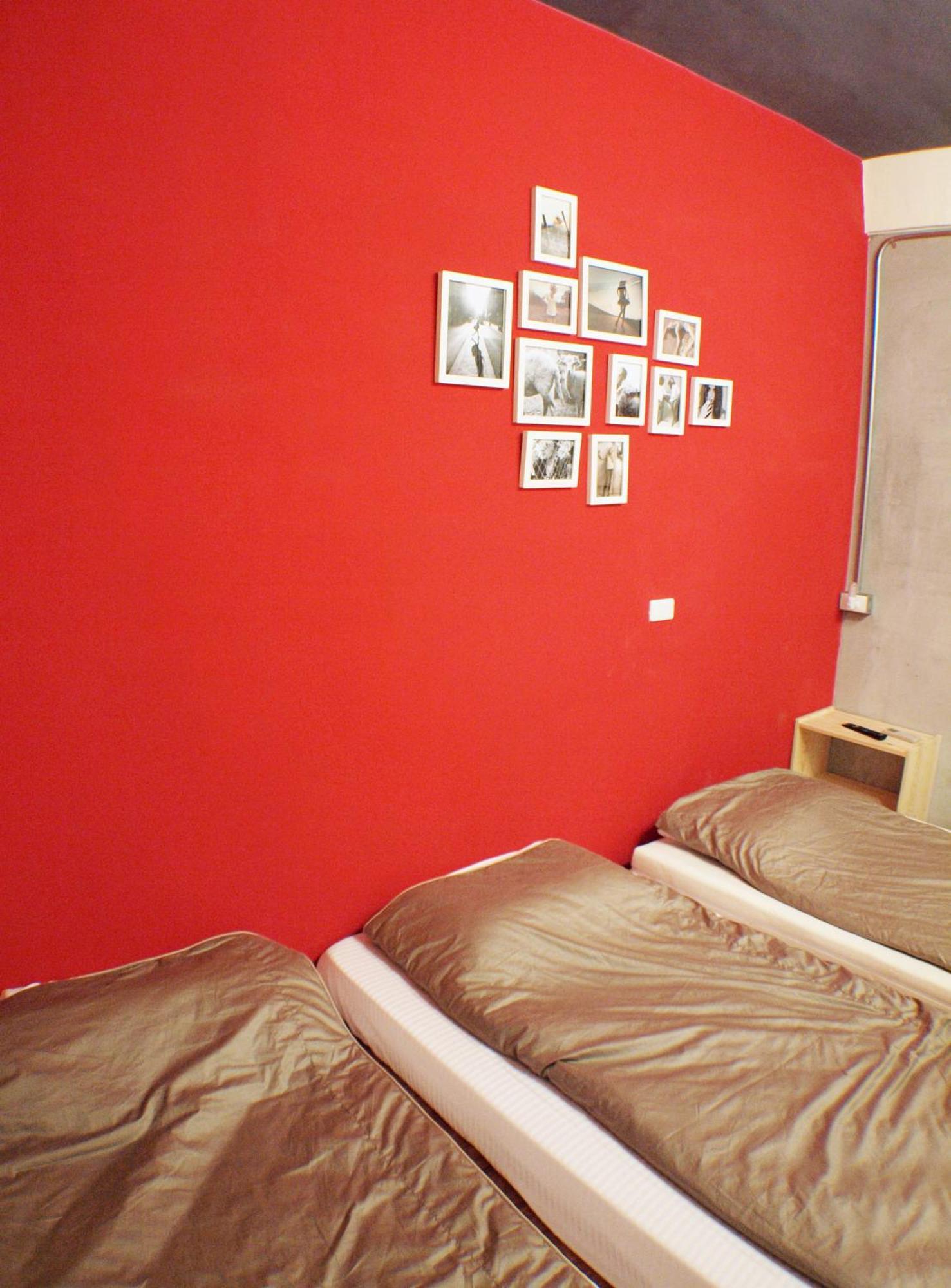 Knock Knock Hostel Kaohsiung Eksteriør billede