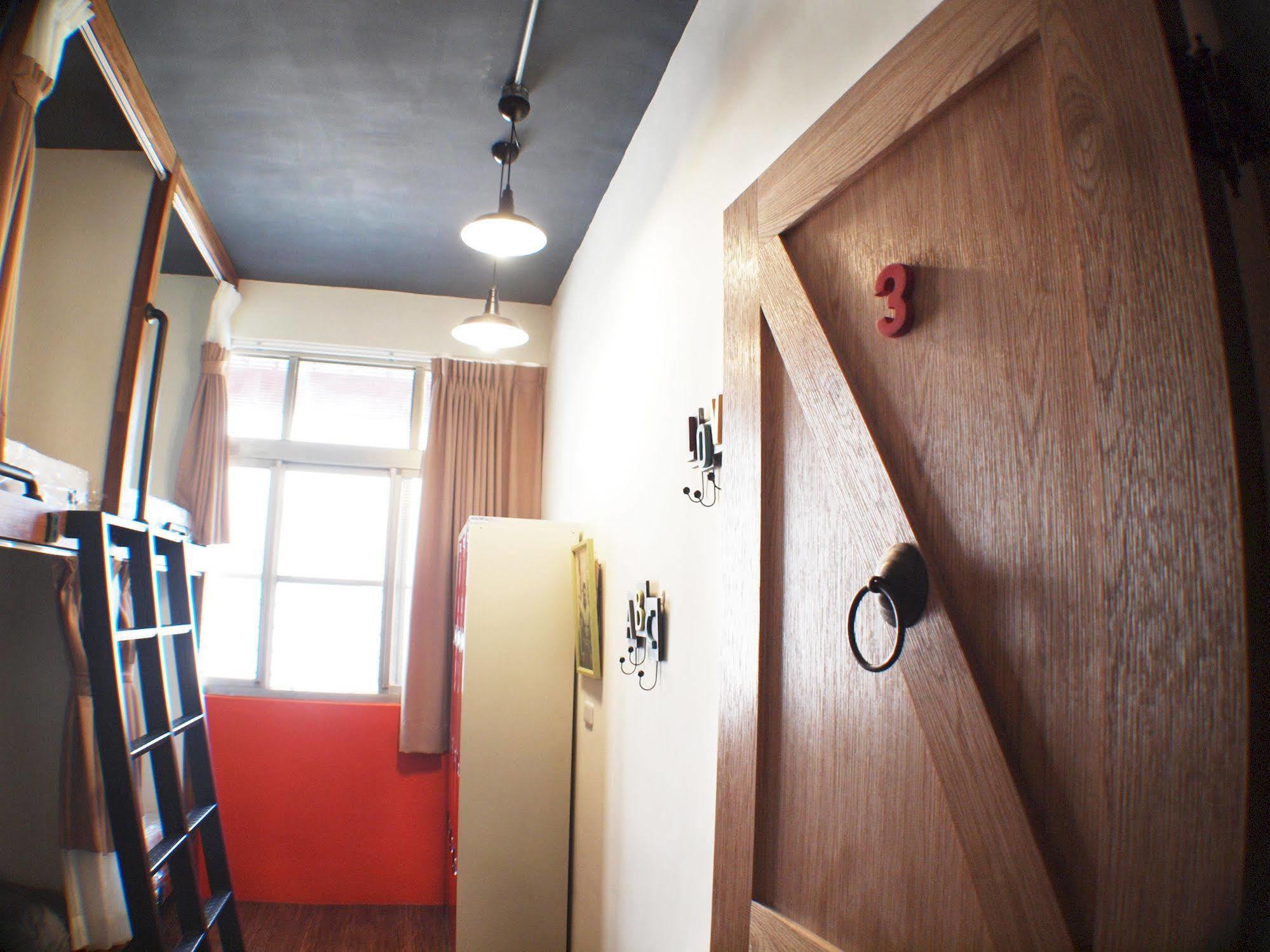 Knock Knock Hostel Kaohsiung Eksteriør billede