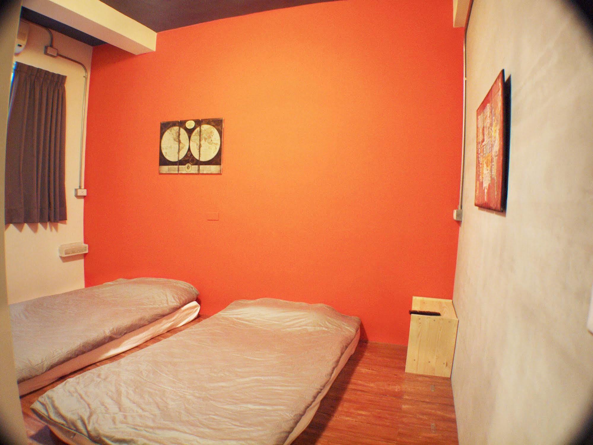 Knock Knock Hostel Kaohsiung Eksteriør billede